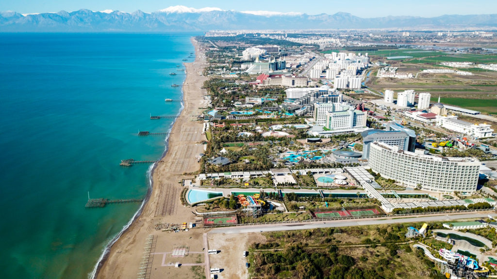 Турция, пляж Лара (Анталия)