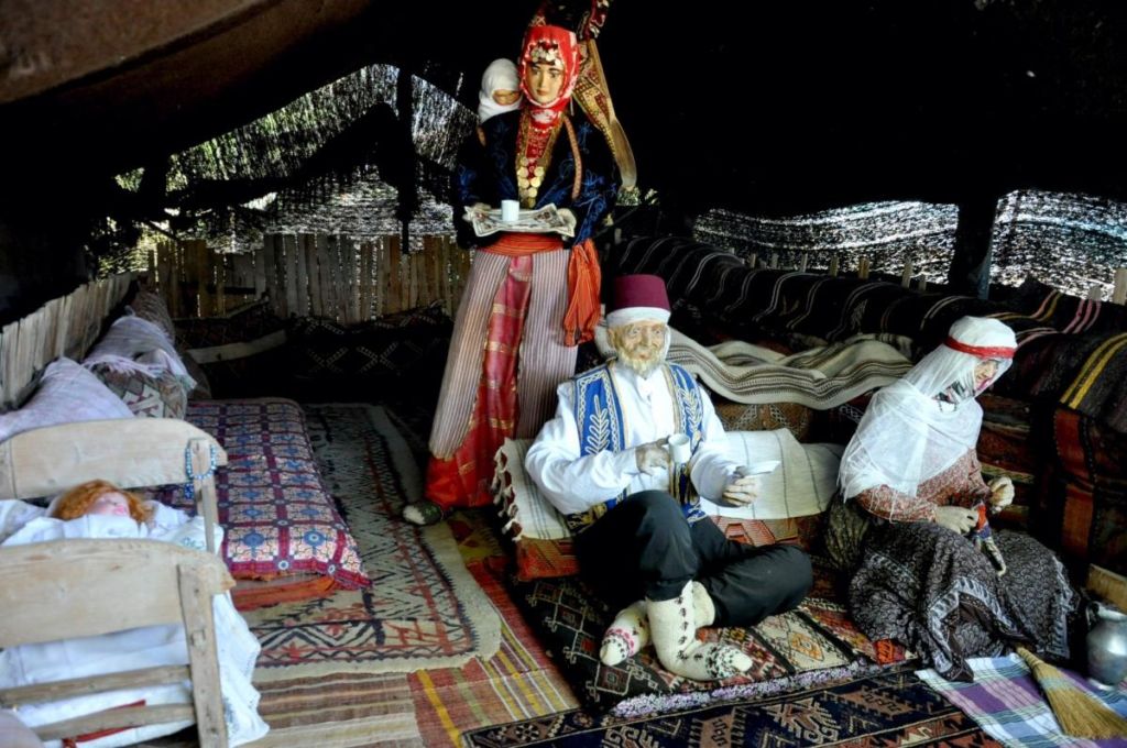Этнографический парк «Йорюк» в Кемере